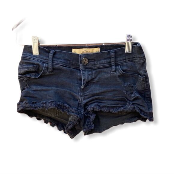 Hollister Short-Short Destroyed‎ Denim Shorts - Picture 1 of 8
